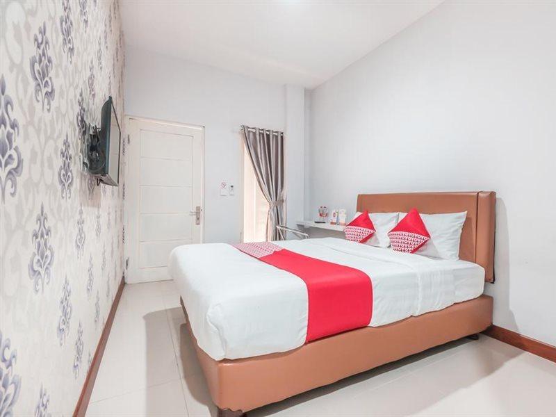 Oyo 1555 Unik Guesthouse Syariah Jakarta Bilik gambar