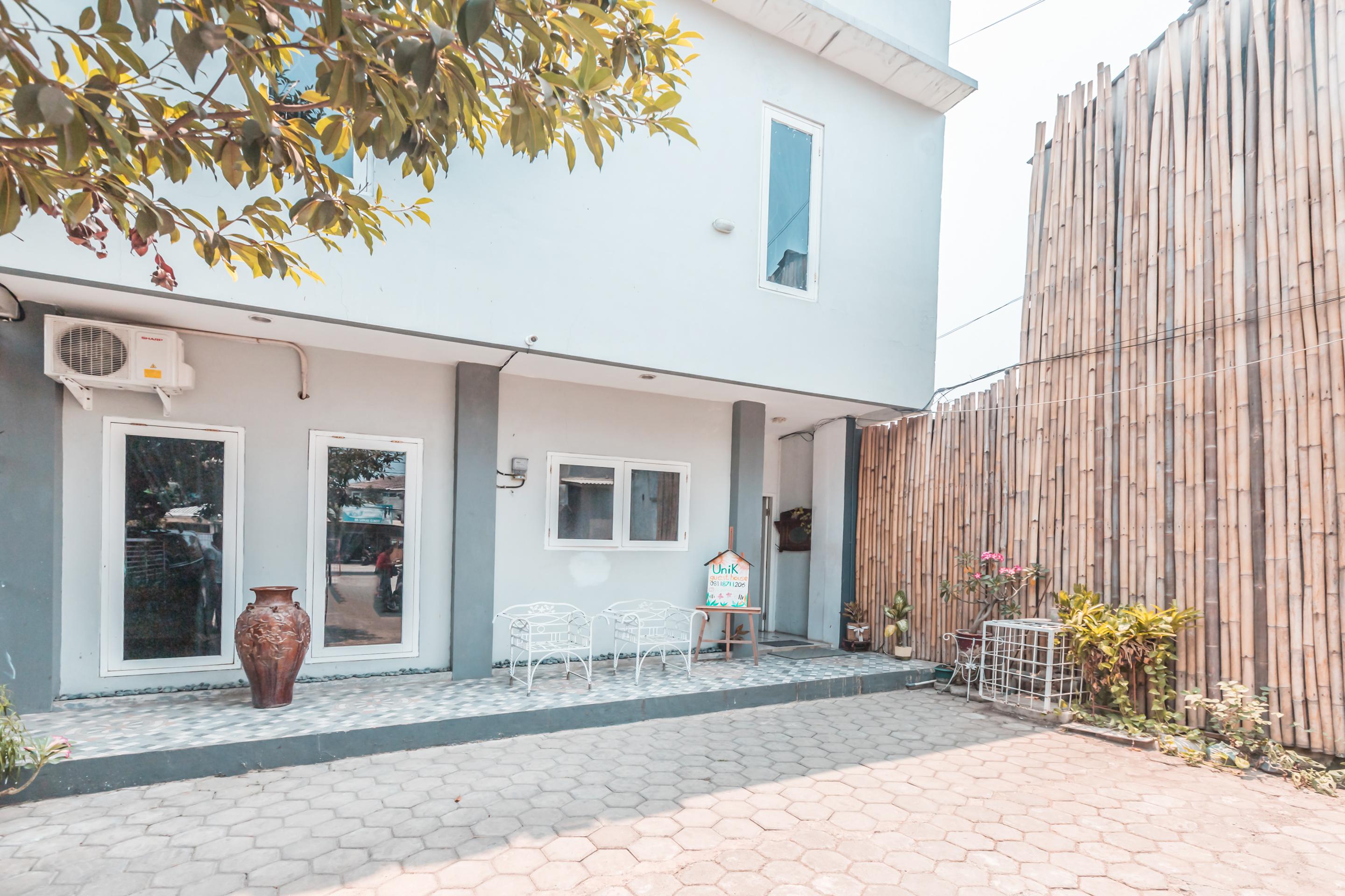 Oyo 1555 Unik Guesthouse Syariah Jakarta Luaran gambar